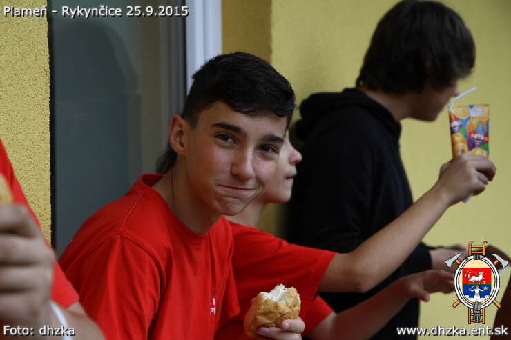 img00107.jpg