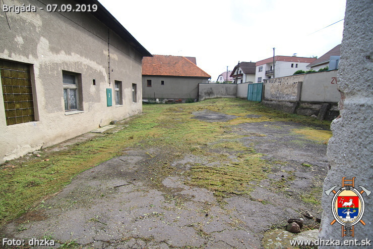 img00108.jpg