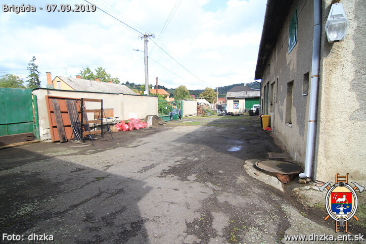 img00115.jpg
