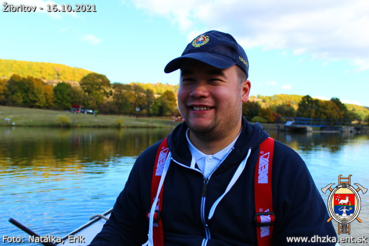 img00122.jpg